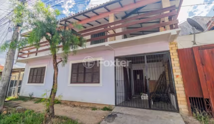 Casa com 5 quartos à venda na Rua Hesiodo Andrade, 270, Hípica, Porto Alegre, 300 m2 por R$ 400.000