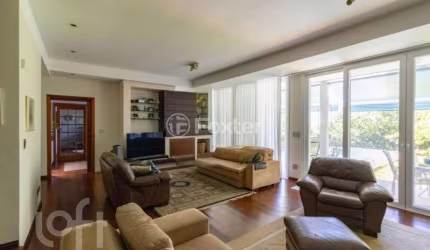Casa com 3 quartos à venda na Rua Guato, 111, Vila Assunção, Porto Alegre, 460 m2 por R$ 2.500.000