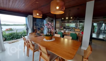 Casa com 4 quartos à venda na Avenida Campeche, 3657, Campeche, Florianópolis, 310 m2 por R$ 4.900.000