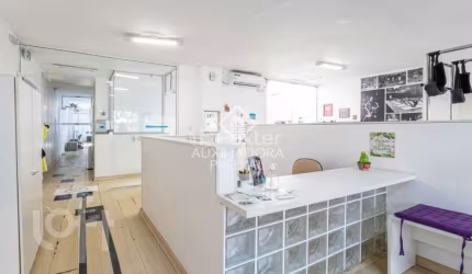 Casa com 3 quartos à venda na Rua Sinimbú, 266, Petrópolis, Porto Alegre, 230 m2 por R$ 1.100.000