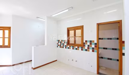 Apartamento com 2 quartos à venda na Avenida Edgar Pires de Castro, 2139, Hípica, Porto Alegre, 65 m2 por R$ 330.000