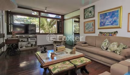 Casa com 4 quartos à venda na Rua Dário Pederneiras, 444, Petrópolis, Porto Alegre, 480 m2 por R$ 2.400.000