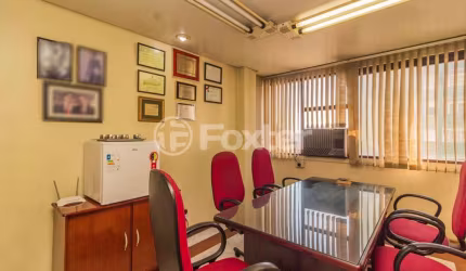 Sala comercial com 1 sala à venda na Avenida Senador Salgado Filho, 327, Centro Histórico, Porto Alegre, 52 m2 por R$ 200.000