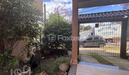 Casa com 3 quartos à venda na Rua Sylvio Torres, 82, Morro Santana, Porto Alegre, 141 m2 por R$ 570.000