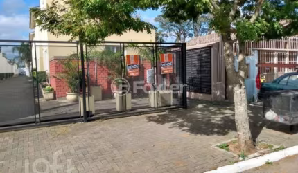 Casa com 2 quartos à venda na Rua Vinte e Quatro de Outubro, 82, Fátima, Canoas, 98 m2 por R$ 398.000