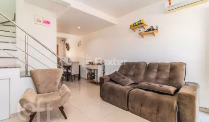 Casa com 2 quartos à venda na Rua Ernesto Antonio Gomes, 80, São José, Canoas, 87 m2 por R$ 408.000