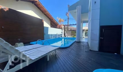 Casa com 3 quartos à venda na Rua Manoel da Silva Arantes, 160, Ingleses do Rio Vermelho, Florianópolis por R$ 1.100.000