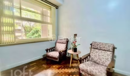 Apartamento com 3 quartos à venda na Rua Ferreira Viana, 214, Petrópolis, Porto Alegre, 65 m2 por R$ 380.000