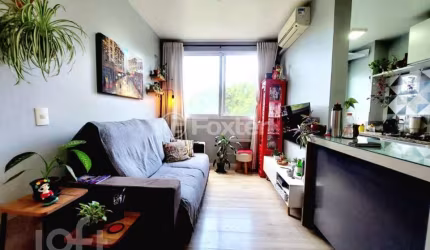 Apartamento com 2 quartos à venda na Avenida da Cavalhada, 6684, Cavalhada, Porto Alegre, 46 m2 por R$ 239.000