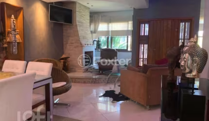 Casa com 4 quartos à venda na Rua São Sebastião do Cai, 11, Camaquã, Porto Alegre, 330 m2 por R$ 1.750.000