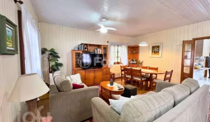 Casa com 3 quartos à venda na Rua Napoleão Laureano, 312, Centro, Canoas, 120 m2 por R$ 695.000