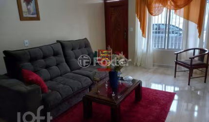 Casa com 3 quartos à venda na Rua Adão Schmidt, 1009, Barreiros, São José, 241 m2 por R$ 900.000