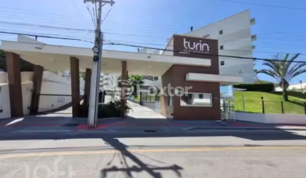 Apartamento com 2 quartos à venda na Rua Tomáz Domingos da Silveira, 3818, São Sebastião, Palhoça, 56 m2 por R$ 280.000