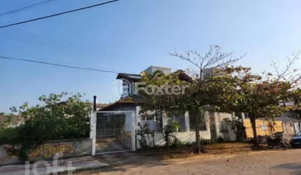 Casa com 3 quartos à venda na Avenida Tucumã, 295, Campeche, Florianópolis, 140 m2 por R$ 2.200.000