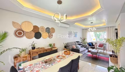 Casa em condomínio fechado com 2 quartos à venda na Rua Guatambu, 280, Hípica, Porto Alegre, 122 m2 por R$ 649.000