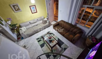 Casa com 3 quartos à venda na Rua Raul Machado, 65, Centro, Florianópolis, 93 m2 por R$ 800.000