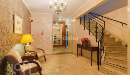 Apartamento com 3 quartos à venda na Rua Dinarte Ribeiro, 212, Moinhos de Vento, Porto Alegre, 130 m2 por R$ 800.000