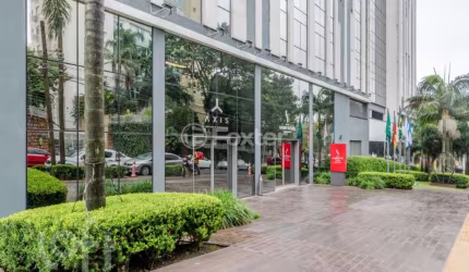 Kitnet / Stúdio à venda na Avenida Inácio Vasconcelos, 49, Boa Vista, Porto Alegre, 23 m2 por R$ 465.000