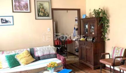 Casa com 3 quartos à venda na Rua São Simão, 363, Bom Jesus, Porto Alegre, 100 m2 por R$ 469.000