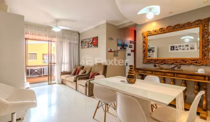 Apartamento com 3 quartos à venda na Rua Estácio de Sá, 905, Chácara das Pedras, Porto Alegre, 73 m2 por R$ 720.000