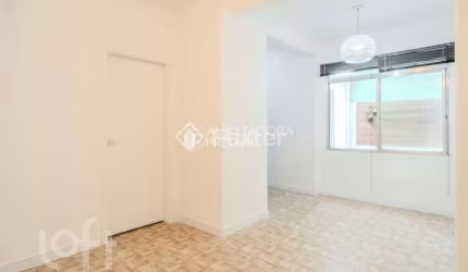 Apartamento com 2 quartos à venda na Rua Lopo Gonçalves, 493, Cidade Baixa, Porto Alegre, 53 m2 por R$ 350.000