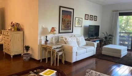 Apartamento com 3 quartos à venda na Rua Doutor Castro de Menezes, 290, Vila Assunção, Porto Alegre, 157 m2 por R$ 700.000