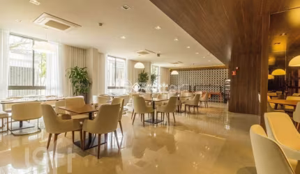 Kitnet / Stúdio à venda na Avenida Lageado, 615, Petrópolis, Porto Alegre, 44 m2 por R$ 650.000