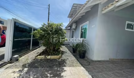Casa com 3 quartos à venda na Servidão David José Bastos, 364, São João do Rio Vermelho, Florianópolis, 56 m2 por R$ 550.000