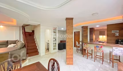 Casa em condomínio fechado com 3 quartos à venda na Rua Hipólito da Costa, 543, Santa Tereza, Porto Alegre, 215 m2 por R$ 950.000