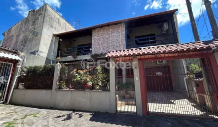 Casa com 5 quartos à venda na Rua Comendador Claudius Zaluski, 6, Morro Santana, Porto Alegre, 238 m2 por R$ 1.200.000
