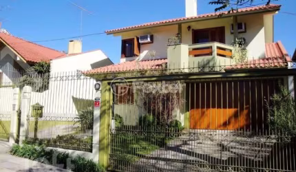 Casa com 4 quartos à venda na Rua Pastor H. Dohms, 117, Jardim América, São Leopoldo, 241 m2 por R$ 1.450.000