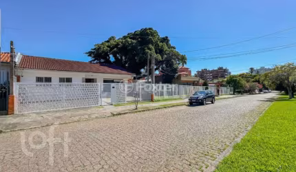 Casa com 4 quartos à venda na Avenida La Paz, 68, Jardim Lindóia, Porto Alegre, 360 m2 por R$ 1.199.000
