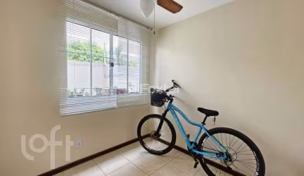 Casa em condomínio fechado com 4 quartos à venda na Avenida José Aloísio Filho, 965, Humaitá, Porto Alegre, 84 m2 por R$ 398.900