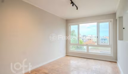 Apartamento com 2 quartos à venda na Rua Guilherme Schell, 59, Santo Antônio, Porto Alegre, 70 m2 por R$ 330.000