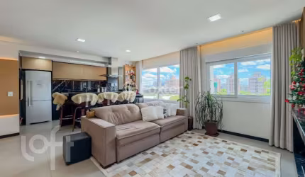 Apartamento com 3 quartos à venda na Rua Jerônymo Zelmanovitz, 100, São Sebastião, Porto Alegre, 81 m2 por R$ 890.000