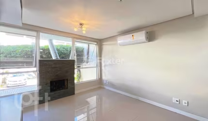 Casa em condomínio fechado com 3 quartos à venda na Rua Conselheiro Xavier da Costa, 3428, Ipanema, Porto Alegre, 177 m2 por R$ 785.000