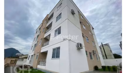 Apartamento com 2 quartos à venda na Rua Lupércio Domingos Espíndola, 185, Barra do Aririú, Palhoça, 53 m2 por R$ 295.000