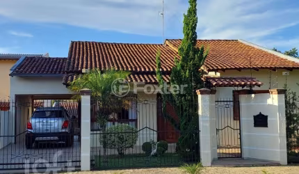 Casa com 2 quartos à venda na Rua Humaitá, 115, Duque de Caxias, São Leopoldo, 198 m2 por R$ 585.000