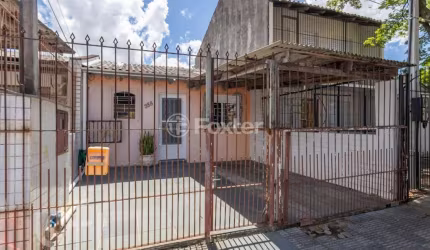 Casa com 2 quartos à venda na Rua Doutor Eduardo Viana Pinto, 388, Costa e Silva, Porto Alegre, 36 m2 por R$ 218.000