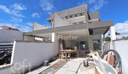 Casa com 3 quartos à venda na Rua Elízio Abate Crivella, 245, Jardim Itu Sabará, Porto Alegre, 150 m2 por R$ 850.000