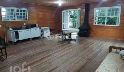 Casa com 2 quartos à venda na Rua Flor de Jacarandá, 6, Vila Nova, Porto Alegre, 80 m2 por R$ 350.000