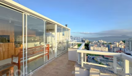 Cobertura com 3 quartos à venda na Rua Capitão Euclides de Castro, 311, Coqueiros, Florianópolis, 244 m2 por R$ 2.300.000