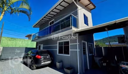 Casa com 5 quartos à venda na Servidão Aranhas do Rio Vermelho, 20, São João do Rio Vermelho, Florianópolis, 300 m2 por R$ 600.000