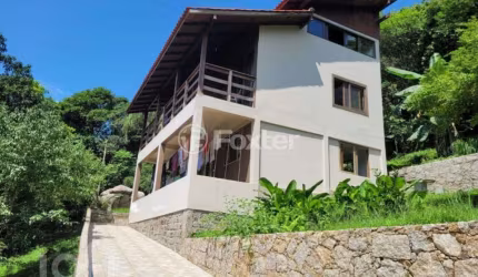 Casa com 3 quartos à venda na Servidão Irmãos Coragem, 373, Ribeirão da Ilha, Florianópolis, 210 m2 por R$ 900.000