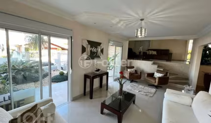 Casa com 3 quartos à venda na Rua Virgilino Ferreira de Souza, 658, Barreiros, São José, 240 m2 por R$ 2.698.000