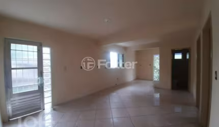 Casa com 2 quartos à venda na Rua Angelo Matiazi, 133, Campo Novo, Porto Alegre, 60 m2 por R$ 200.000
