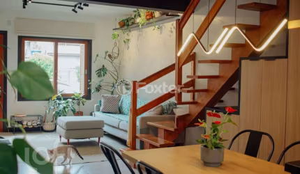 Casa em condomínio fechado com 2 quartos à venda na Rua Octávio de Souza, 929, Teresópolis, Porto Alegre, 106 m2 por R$ 430.000