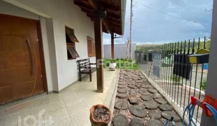 Casa com 4 quartos à venda na Rua Viamão, 181, Santa Teresa, São Leopoldo, 213 m2 por R$ 700.000