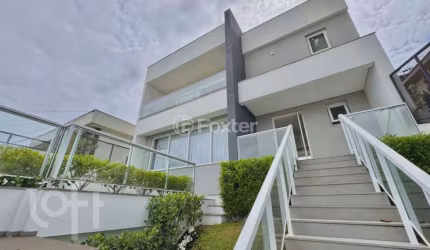 Casa com 3 quartos à venda na Rua Professor Ulisses Cabral, 203, Chácara das Pedras, Porto Alegre, 400 m2 por R$ 4.299.000
