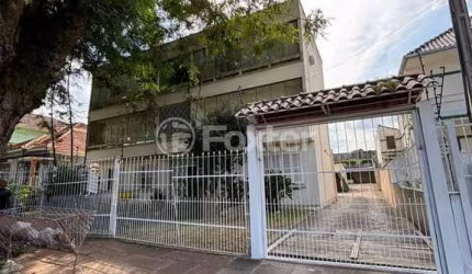 Apartamento com 3 quartos à venda na Rua Tobias Barreto, 167, Partenon, Porto Alegre, 105 m2 por R$ 295.000